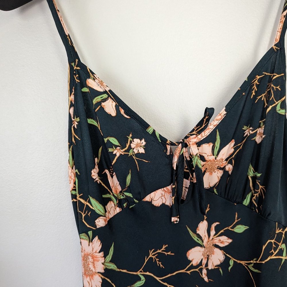 Urban Outfitters Betsy Satin Tie-Front Midi Dress - Green Floral